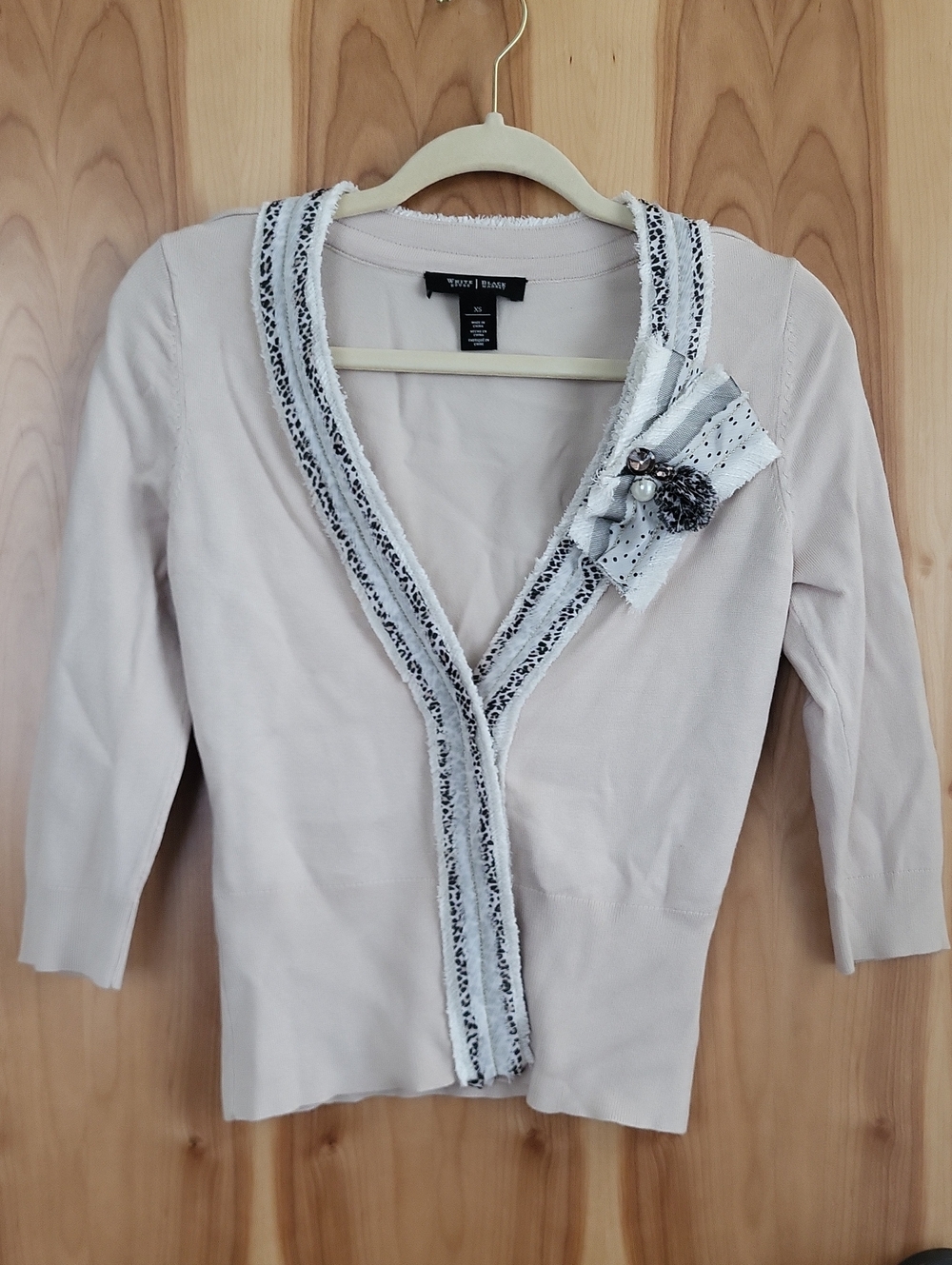 White House Black Market Light Cream Knit Cardigan with Decorative Brooch